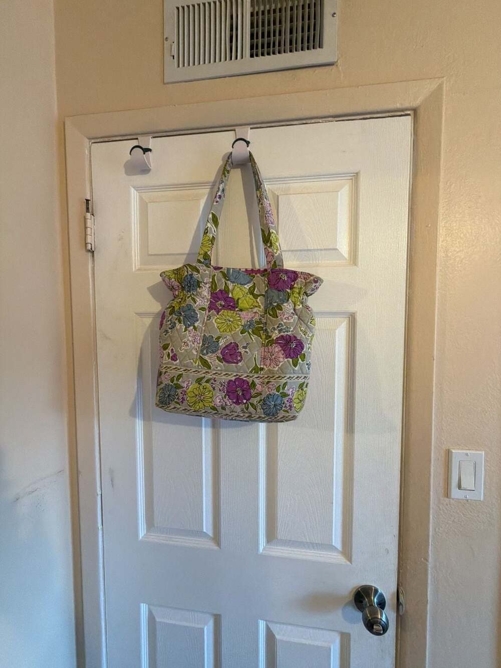 Vera Bradley Watercolor Cinch Tote Quilted Shoulder bag